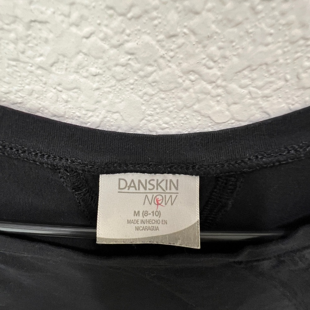 Danskin women’s long sleeve t-shirt - Picture 2 of 3